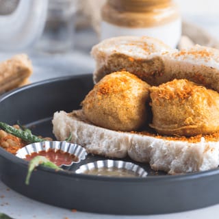 Bombay Vada Pav